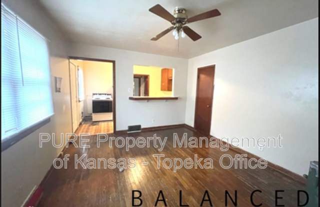 1708 SW Washburn Ave