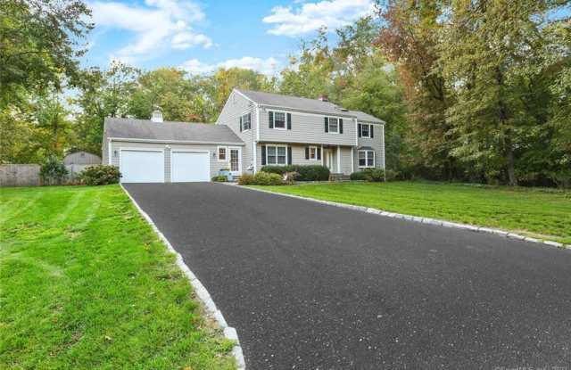 10 Indian Point Lane