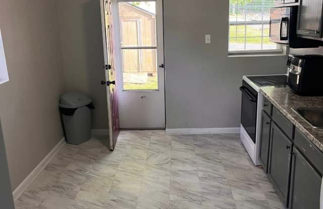 409 West High Street