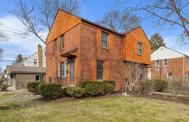 Photo of 1501 E 4th Street