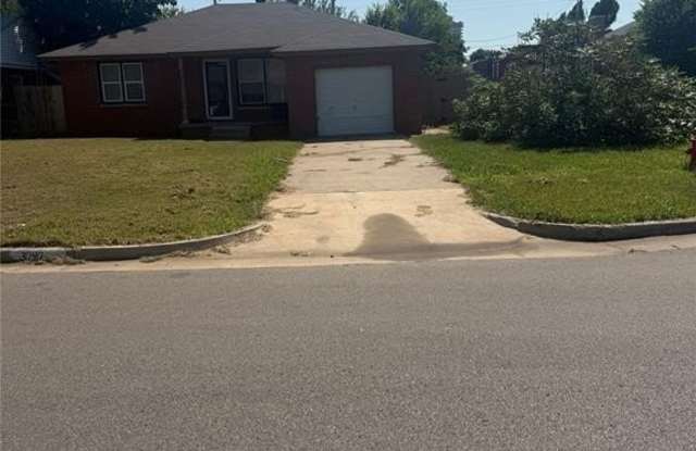 Photo of 3040 NW 65th Street