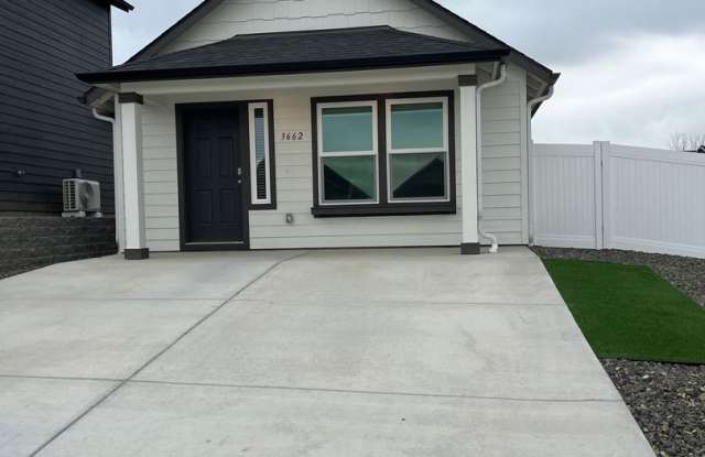 Single Level Home in New SunRidge Community