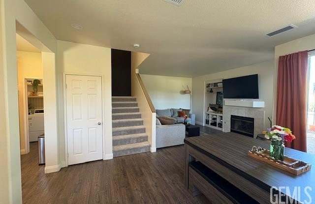 22609 Crown Point Court