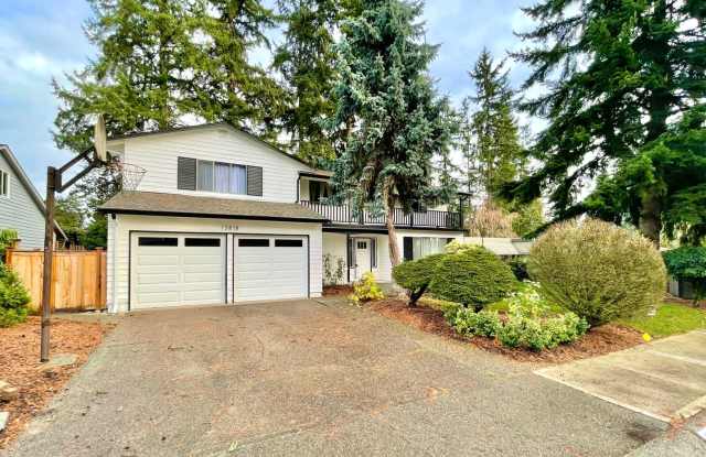 Great Home For Rent - 13818 119th Avenue Northeast, Kirkland, WA 98034