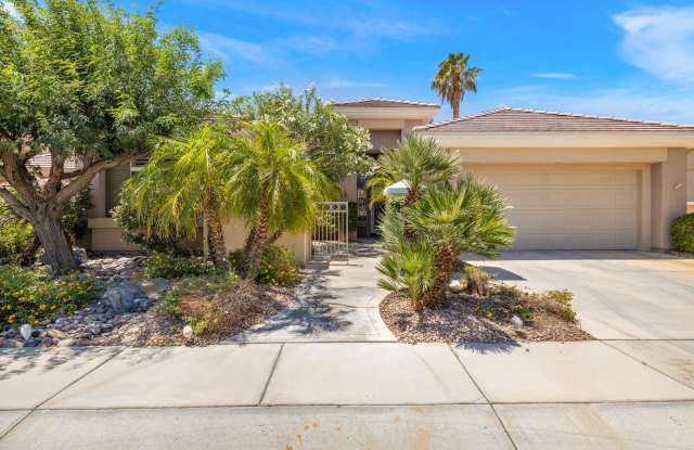 78337 Gray Hawk Drive