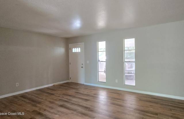 1535 Mango Tree Drive