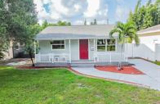 2709 16th Ave N - 2709 16th Avenue North, St. Petersburg, FL 33713