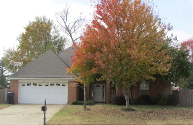 7657 Meadow Ridge Ln - 7657 Meadow Ridge Lane, Olive Branch, MS 38654