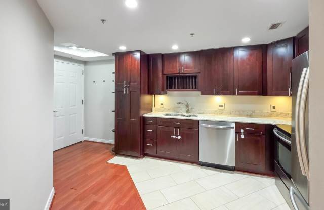 2301 N Street NW unit: 404