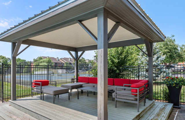 The Racquet Club Apartments