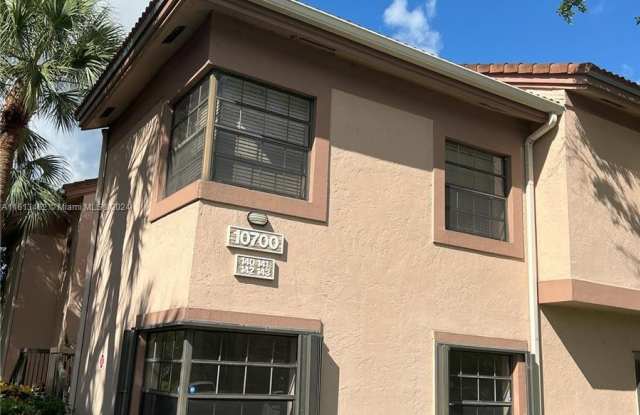 10700 NW 14th St