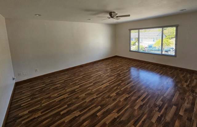 Photo of 2127 Hanford Drive