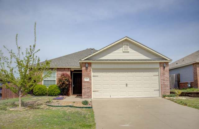 Price drop! 3 bed/1 bath! - 5839 East 148th Place South, Bixby, OK 74008