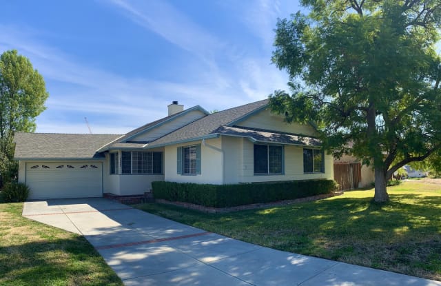 6528 Farralone Avenue - 6528 Farralone Avenue, Los Angeles, CA 91303