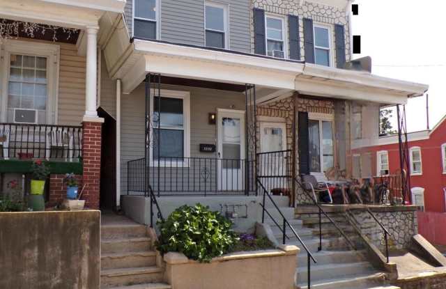 1232 GREENWICH STREET