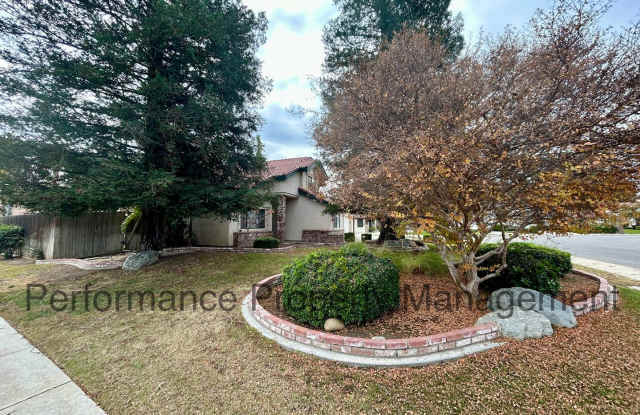 Stunning 4 Bed/3 Bath Home in The Oaks w/ Pool, Solar  $0 Deposit Option