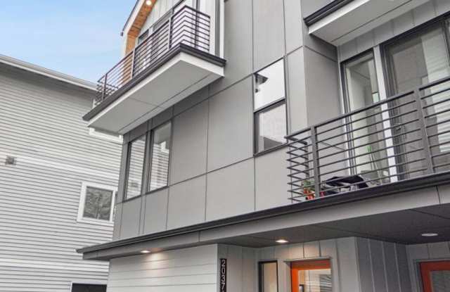 2037 NW 61st Ave, Unit A