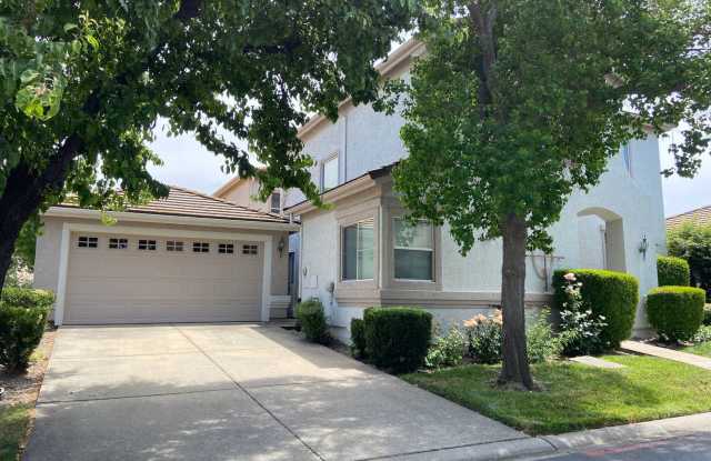 646 Carstairs Court