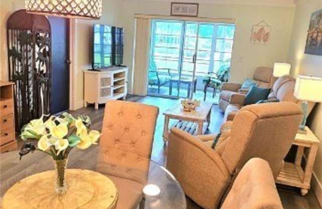 8740 Lueck Lane unit: 2