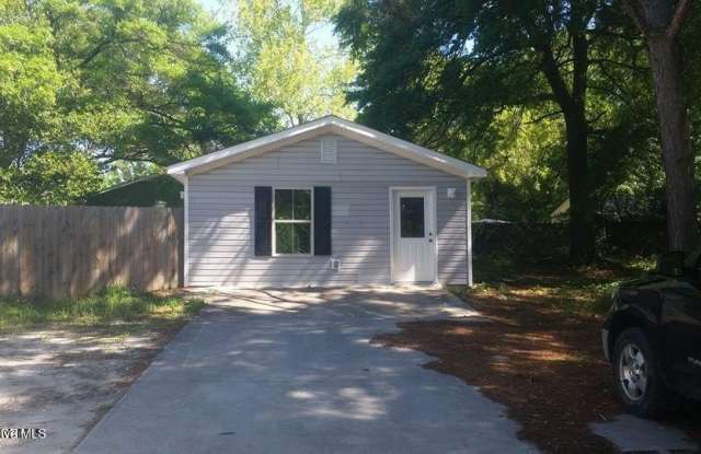 5117 Wrightsville Avenue