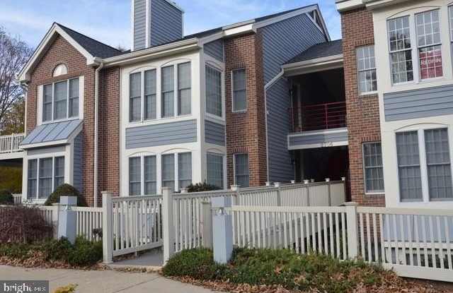 Photo of 2706 SUMMERVIEW WAY #301