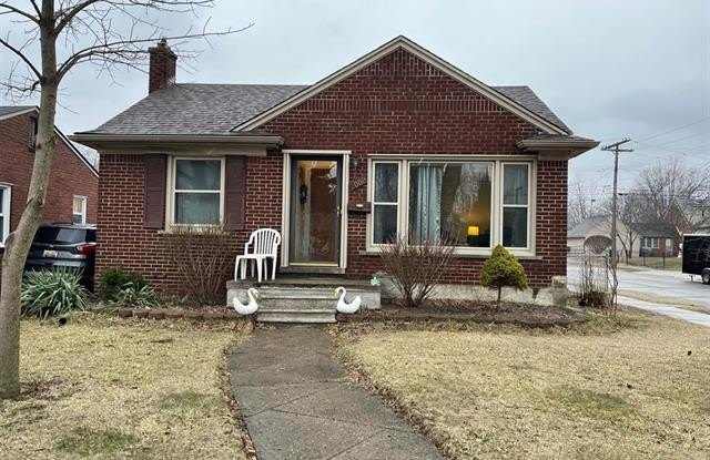 Photo of 2000 BYRD Street