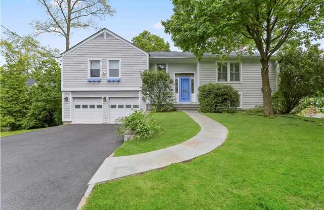 2 Franklin Avenue