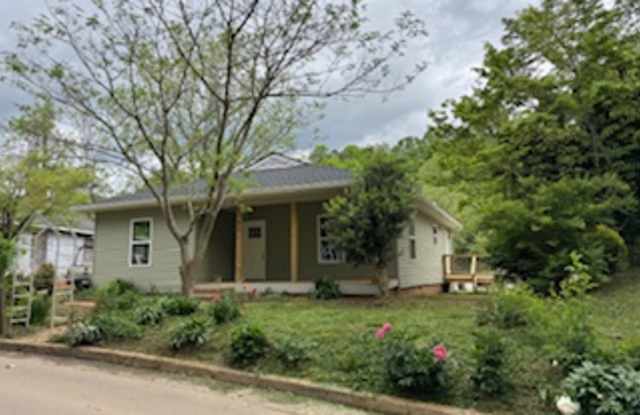 Photo of 123 Edwards Avenue