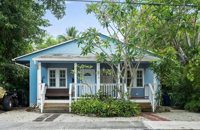 3564 Franklin Ave - 3564 Franklin Avenue, Miami, FL 33133