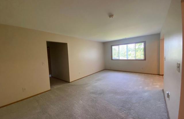 2 Bed/1.5 Bath Ground floor