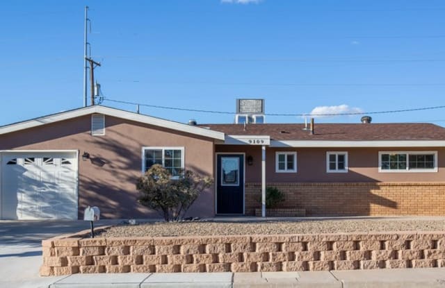 9109 Hendrix Road Northeast - 9109 Hendrix Road Northeast, Albuquerque, NM 87111