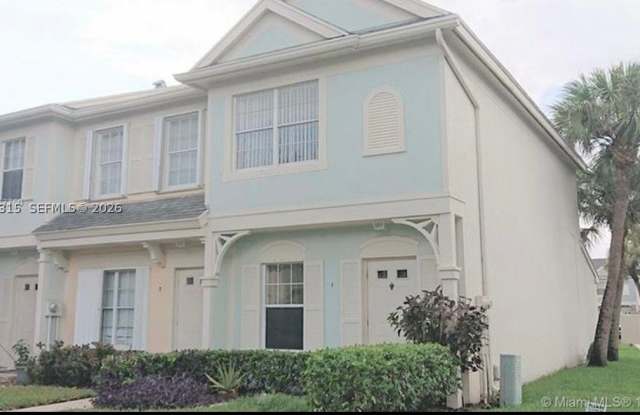 1 Simonton Cir