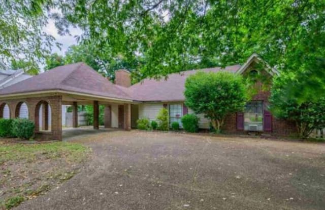 2456 Green Glen Drive - 2456 Green Glen Drive, Memphis, TN 38133