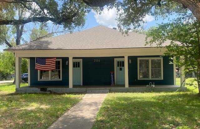 Photo of 701 West 28th Street