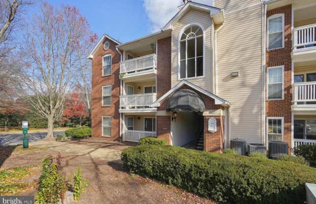 1536 LINCOLN WAY