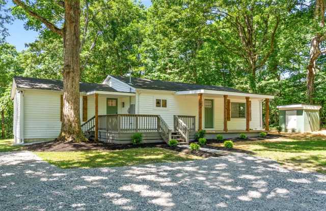 Fantastic Fully-Renovated Home in Kingston Springs on Almost 1 Acre!