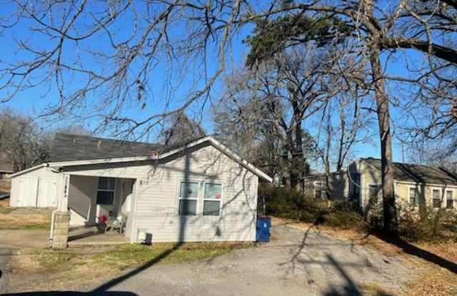 Photo of 2 bed/1 bath house