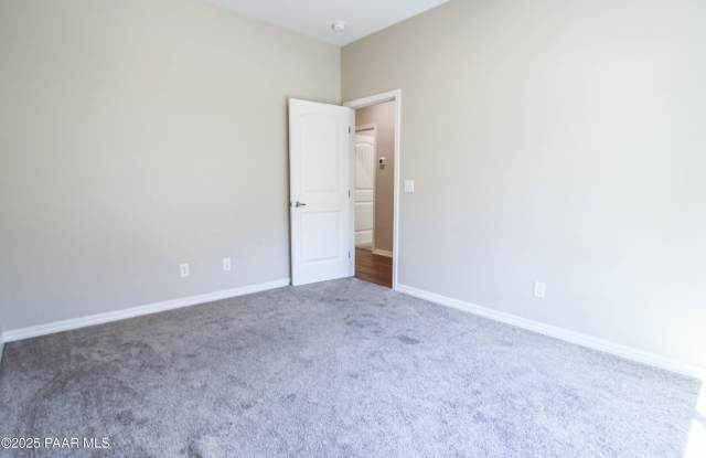 5384 N Long Rifle Road