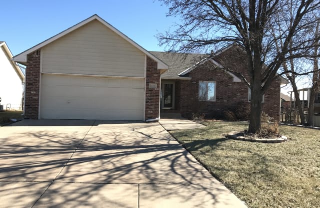 11606 W Dora Ct - 11606 Dora Court, Wichita, KS 67209