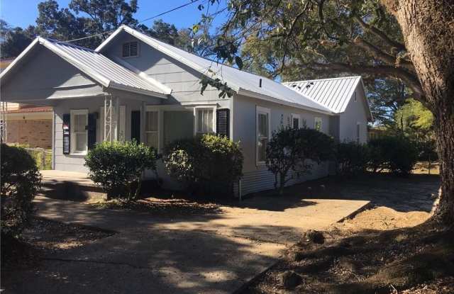 423 Devon Street