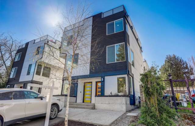 Modern 3-bedroom, 2-bathroom Townhome! Available now!