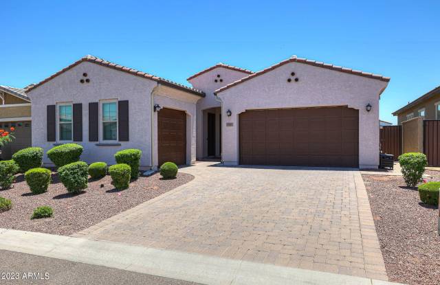 19861 W HEATHERBRAE Drive