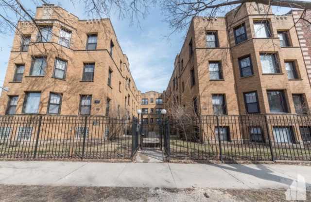 5951 North Paulina St.