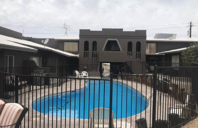 2201 Sandwood Dr unit: 2