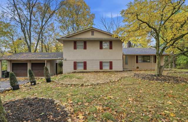 Photo of 4883 Stonehaven Drive