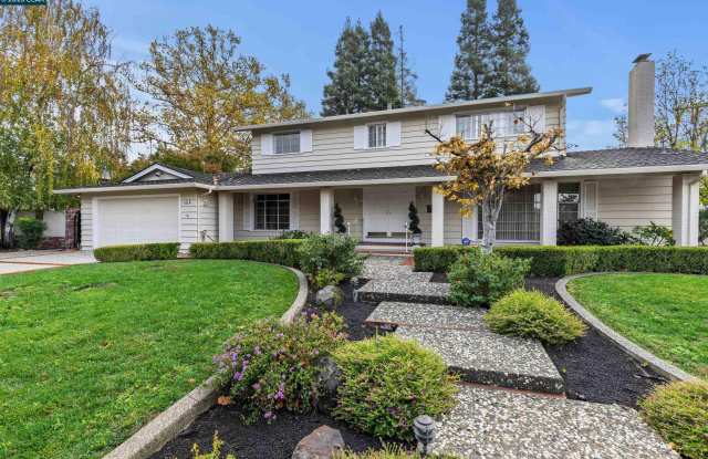 Photo of 2201 Quiet Place Drive