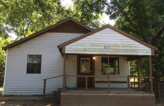Photo of 3111 Parkhurst St.