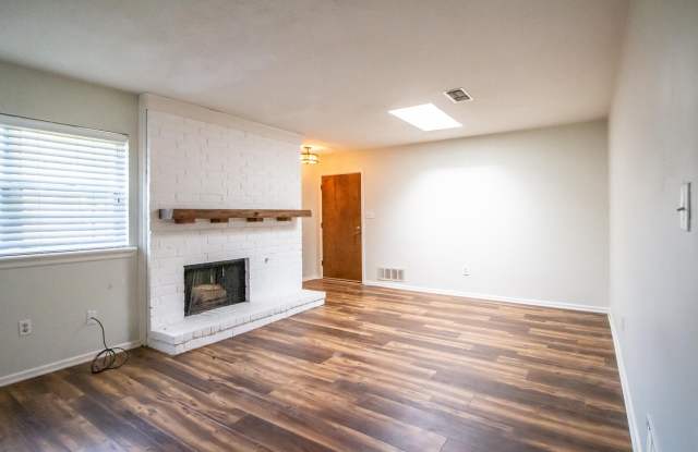 Photo of 4814 10th Street