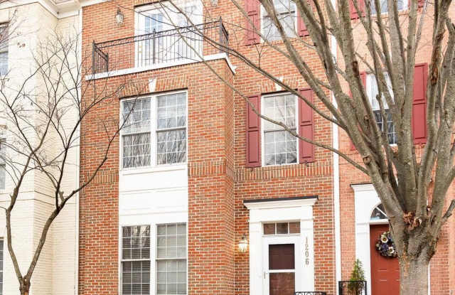 Photo of 1206 MAPLE GROVE Lane