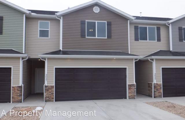 3037 N 175 E